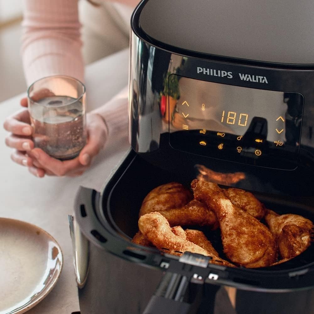 Philips Walita Preta Fritadeira Airfryer Essential XL Digital, 6.2L de capacidade, Garantia internacional de dois anos, 110V, 2000W (RI9270/90) - Imagem 2