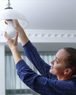 Smart Lâmpada Wi-Fi Positivo Casa Inteligente, Iluminação Branca (Quente e Fria) e RGB (Até 16 Milhões de Cores), 9W, 806 Lúmens, LED, Bivolt, Compatível com Alexa e Google Assistente