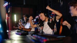 O Dilema do Gamer Moderno: Estratégias e Consumo de Conteúdo