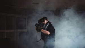 Young Mazino: De ‘Beef’ à Estrela de Call of Duty