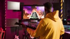Laufey Conquista Fortnite: Nova Era na Música e Games