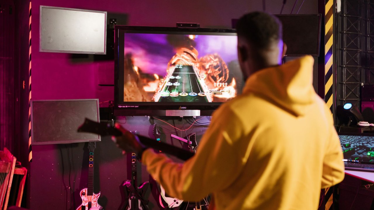 Laufey Conquista Fortnite: Nova Era na Música e Games