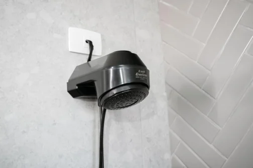 Enerbras Ducha eletrônica 7500W 220V E- Soft Preta - Imagem 9