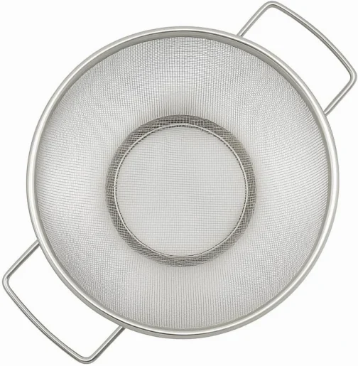 Escorredor de Alimentos Inox 22cm com Alças Laterais | Peneira Multiuso para Massas, Verduras, Legumes e Cozinha Profissional - Imagem 10