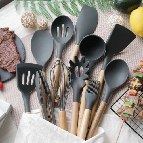 Utensilios Para Cozinha Silicone Kit 19 Peças Cabo Madeira Conjunto Completo Espátula Concha Colher Jogo Suporte Faca Antiaderente Tabua Tesoura Faqueiro PREMIUM (Preto) - Imagem 4