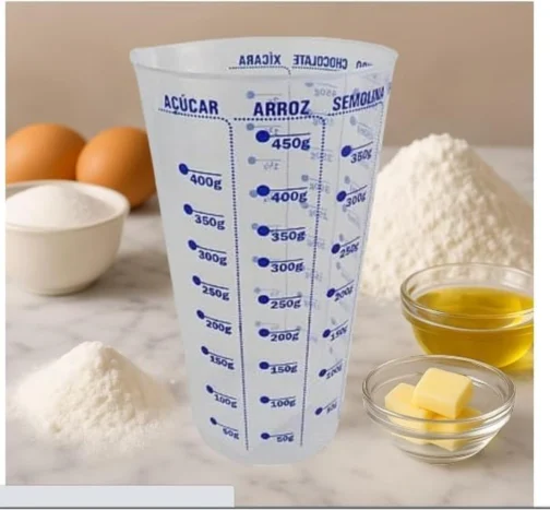 Copo Medidor de Plástico Transparente Graduado com Marcações de Volume até 570ml Utensílio de Cozinha para Líquidos e Ingredientes Ideal Para Mediçoes e Receitas - Imagem 4